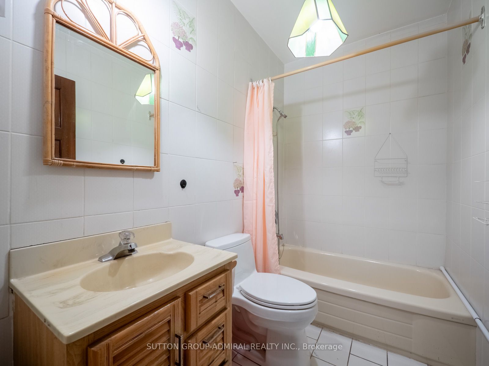 392 Eglinton Avenue W Property Photo 30