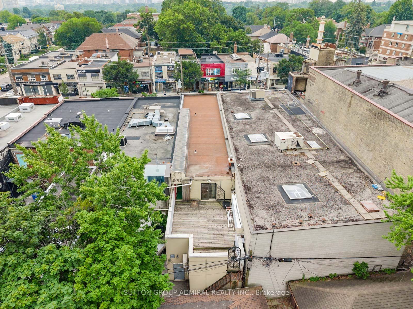 392 Eglinton Avenue W Property Photo 46