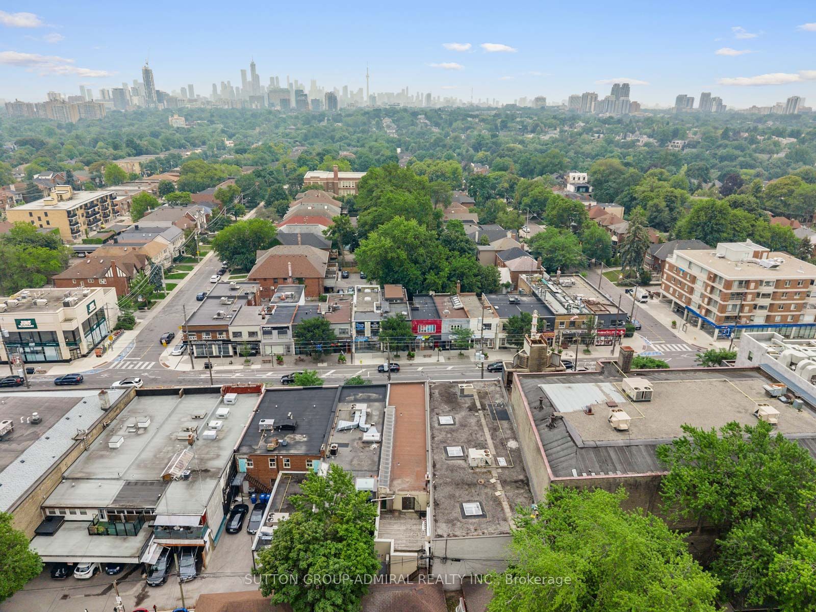 392 Eglinton Avenue W Property Photo 47