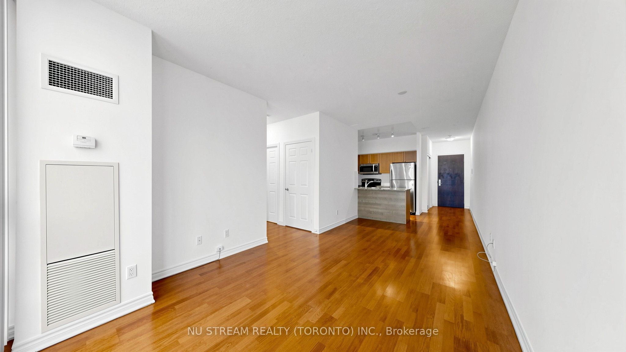 761 Bay Street 3101 Property Photo 7