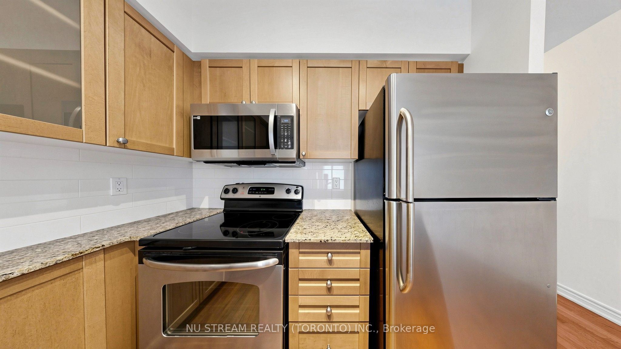 761 Bay Street 3101 Property Photo 13