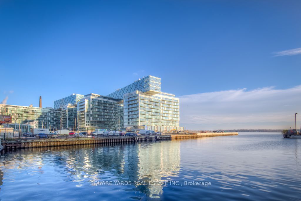 39 Queens Quay E 302 Property Photo 2