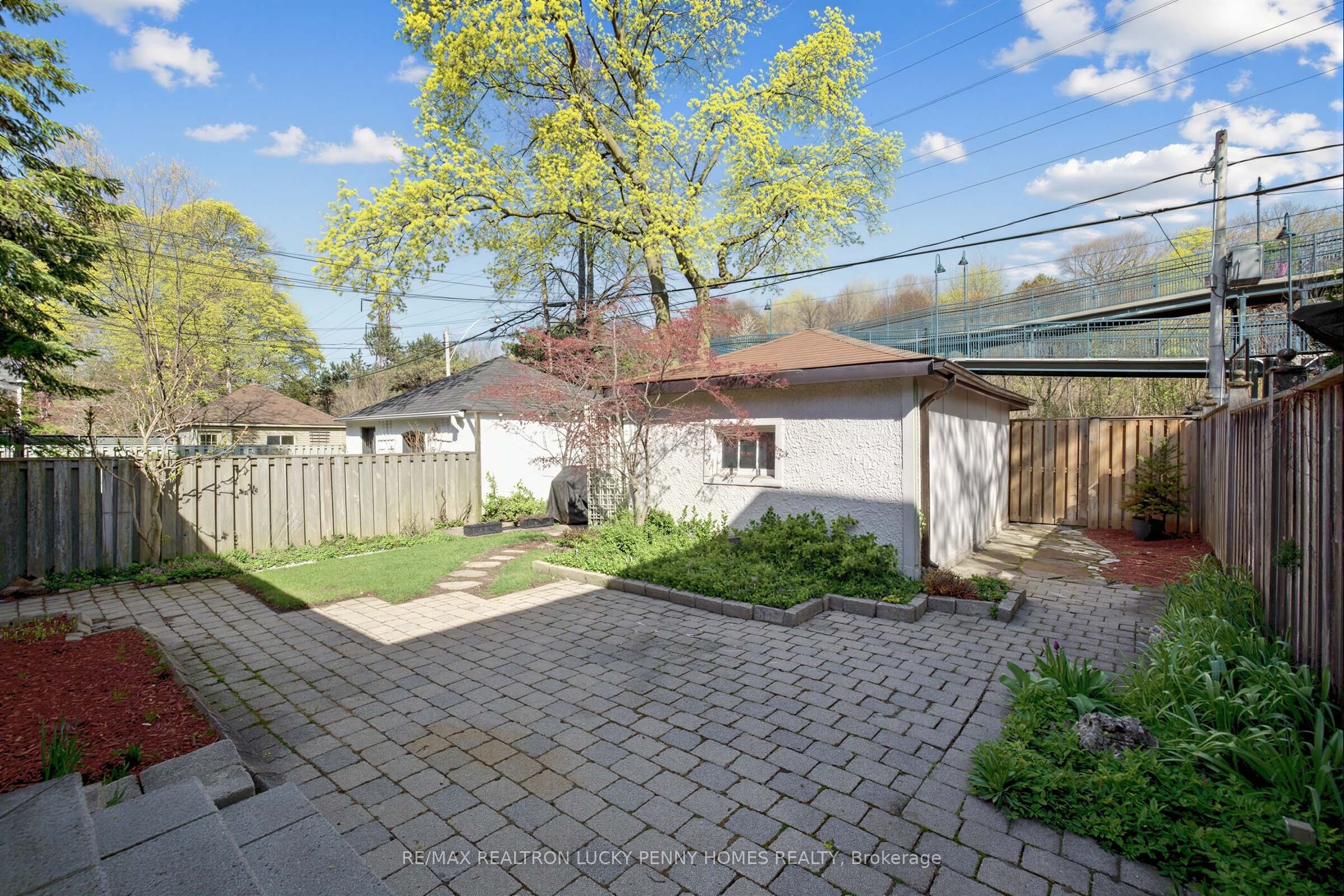 96 Whitehall Road Property Photo 35