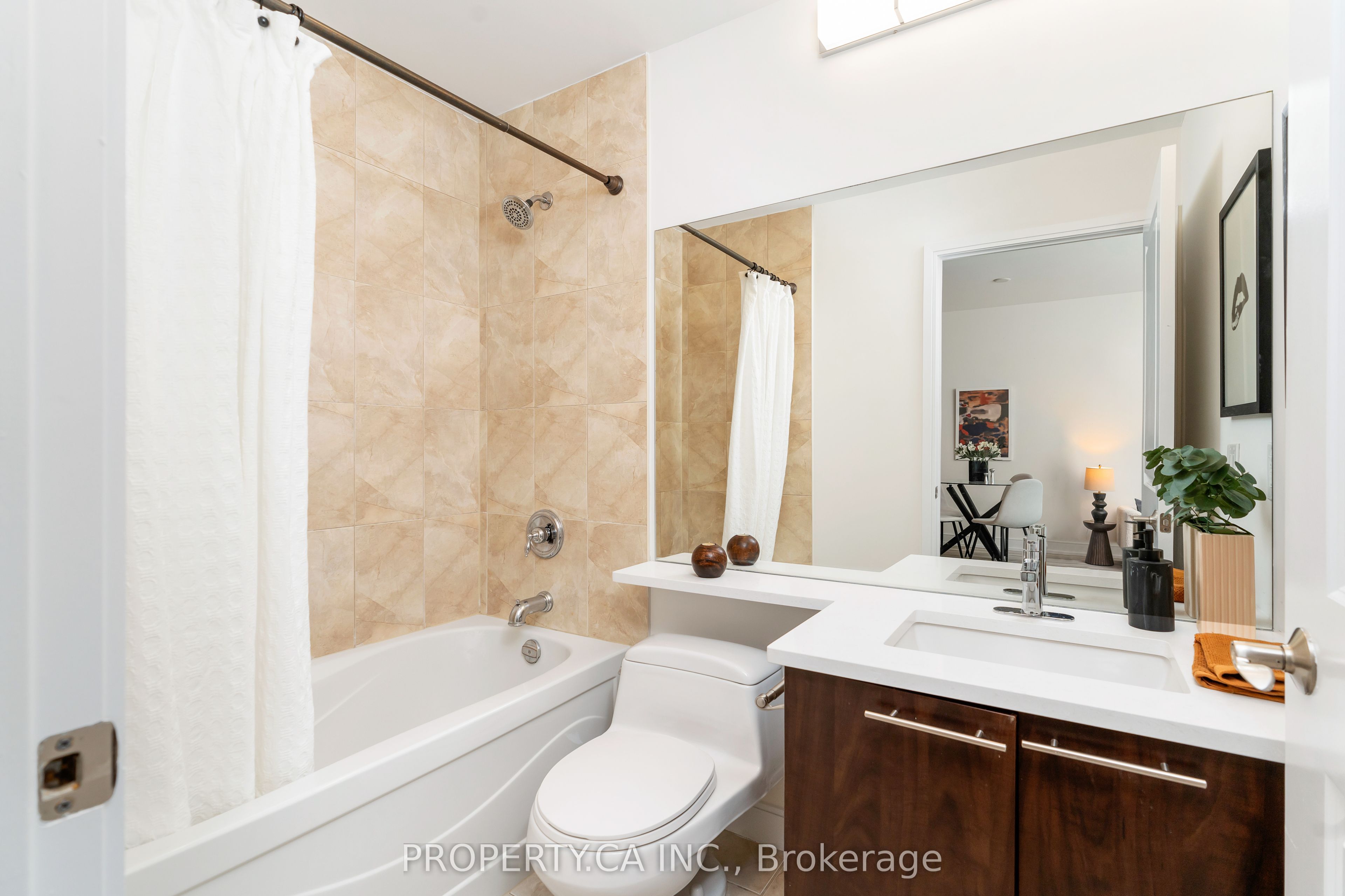 88 Broadway Avenue 1004 Property Photo 16