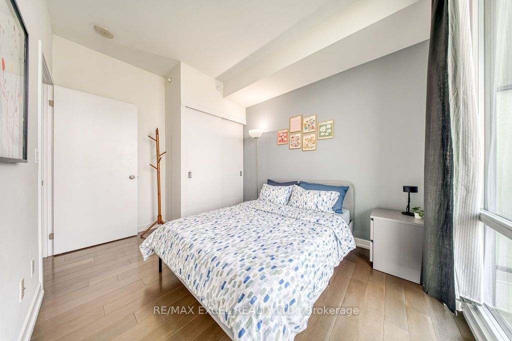 170 Fort York Boulevard 1301 Property Photo 14