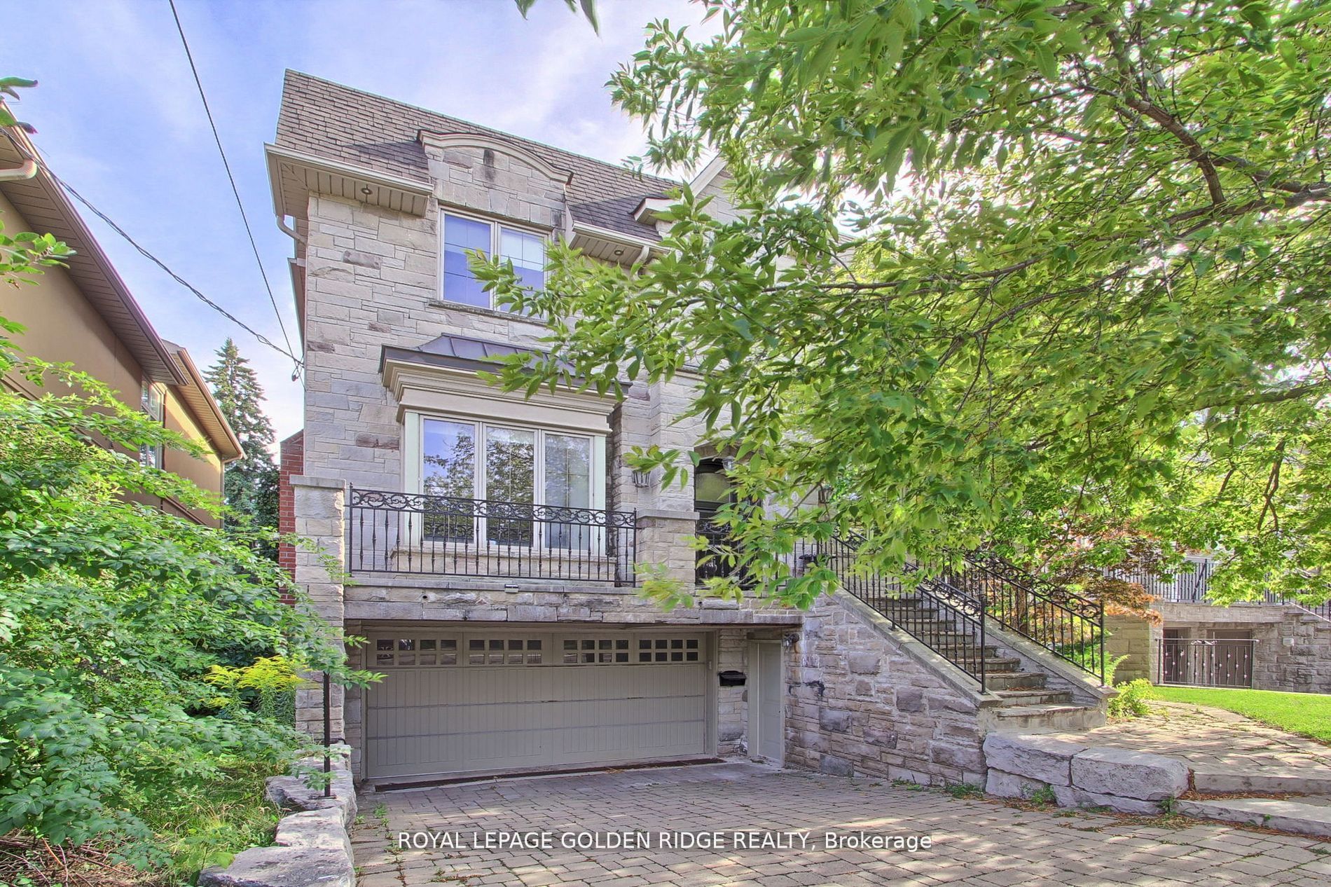 99 Bannockburn Avenue
