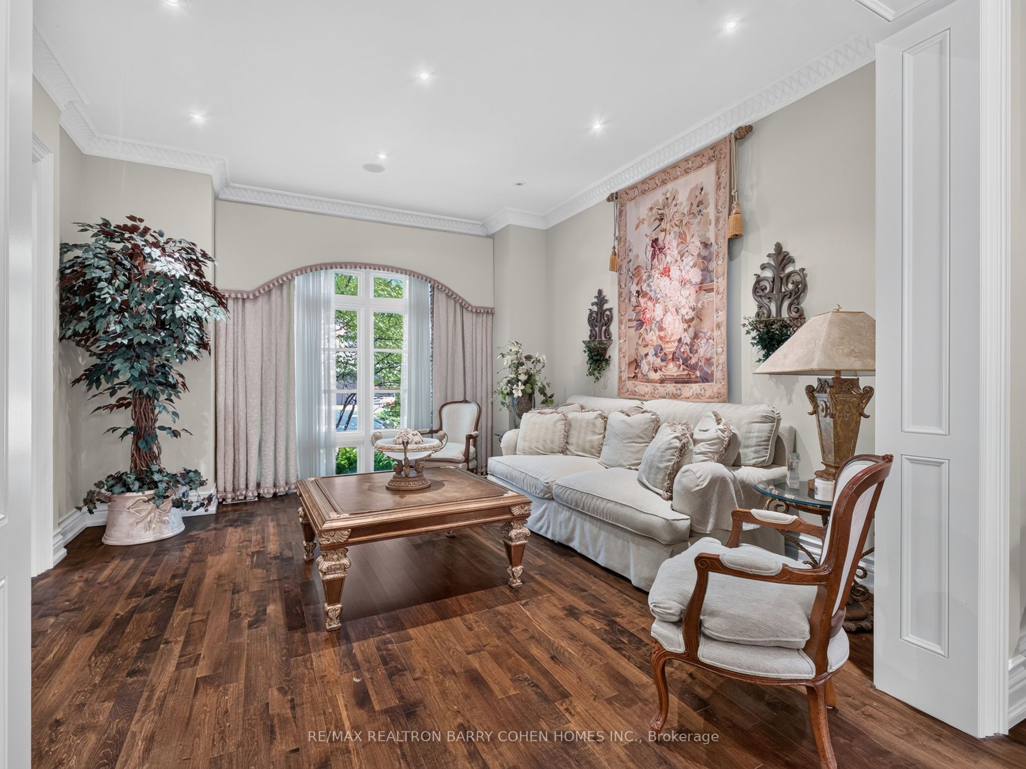 57 Yorkminster Road Property Photo 3