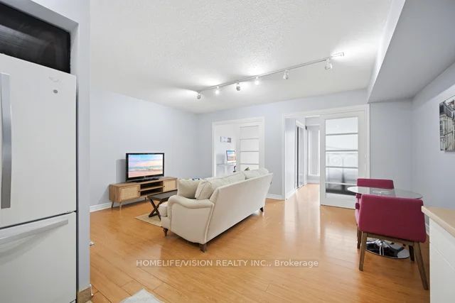 25 The Esplanade 706 Property Photo 17