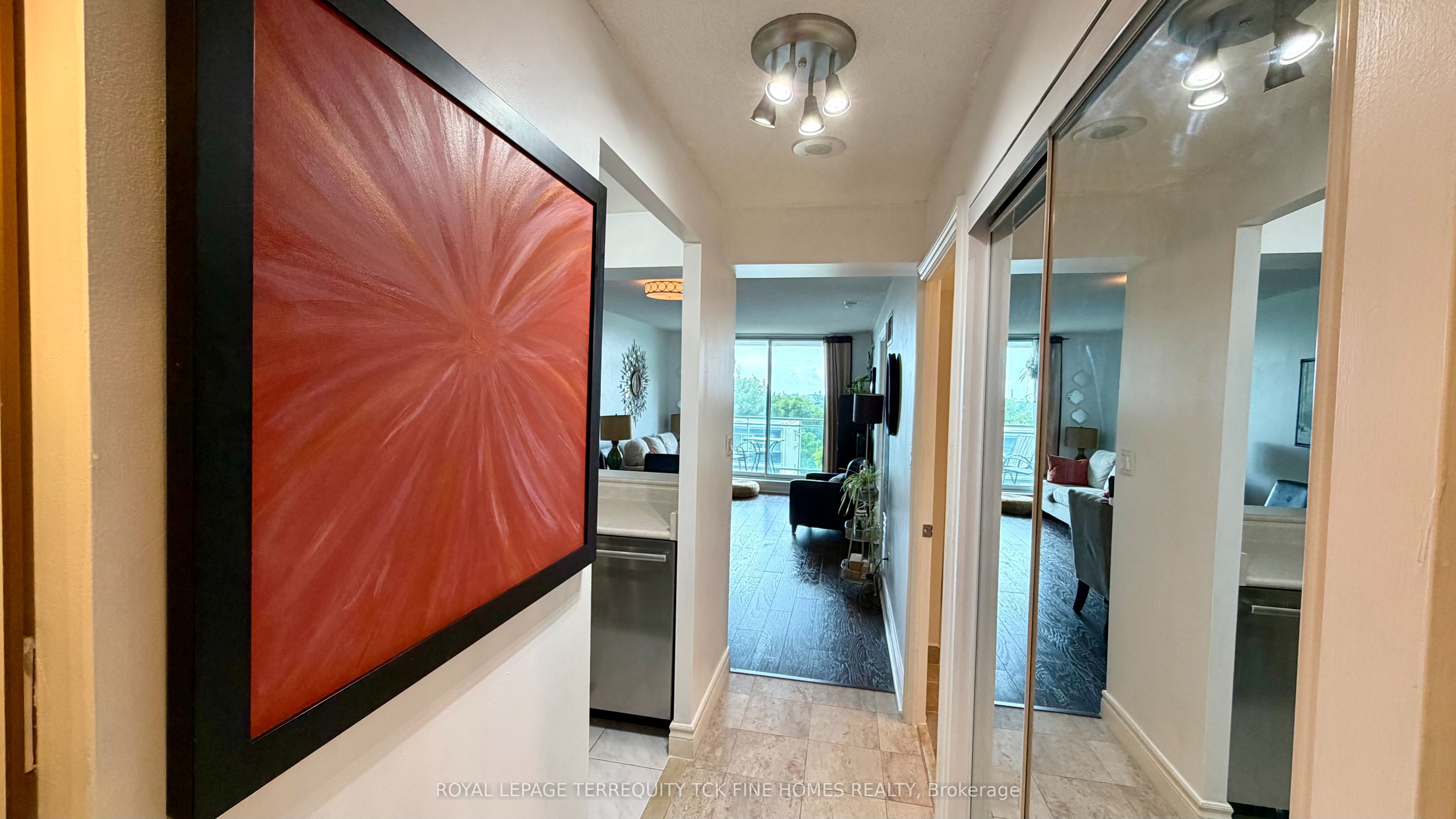 398 Eglinton Avenue E 1009 Property Photo 4