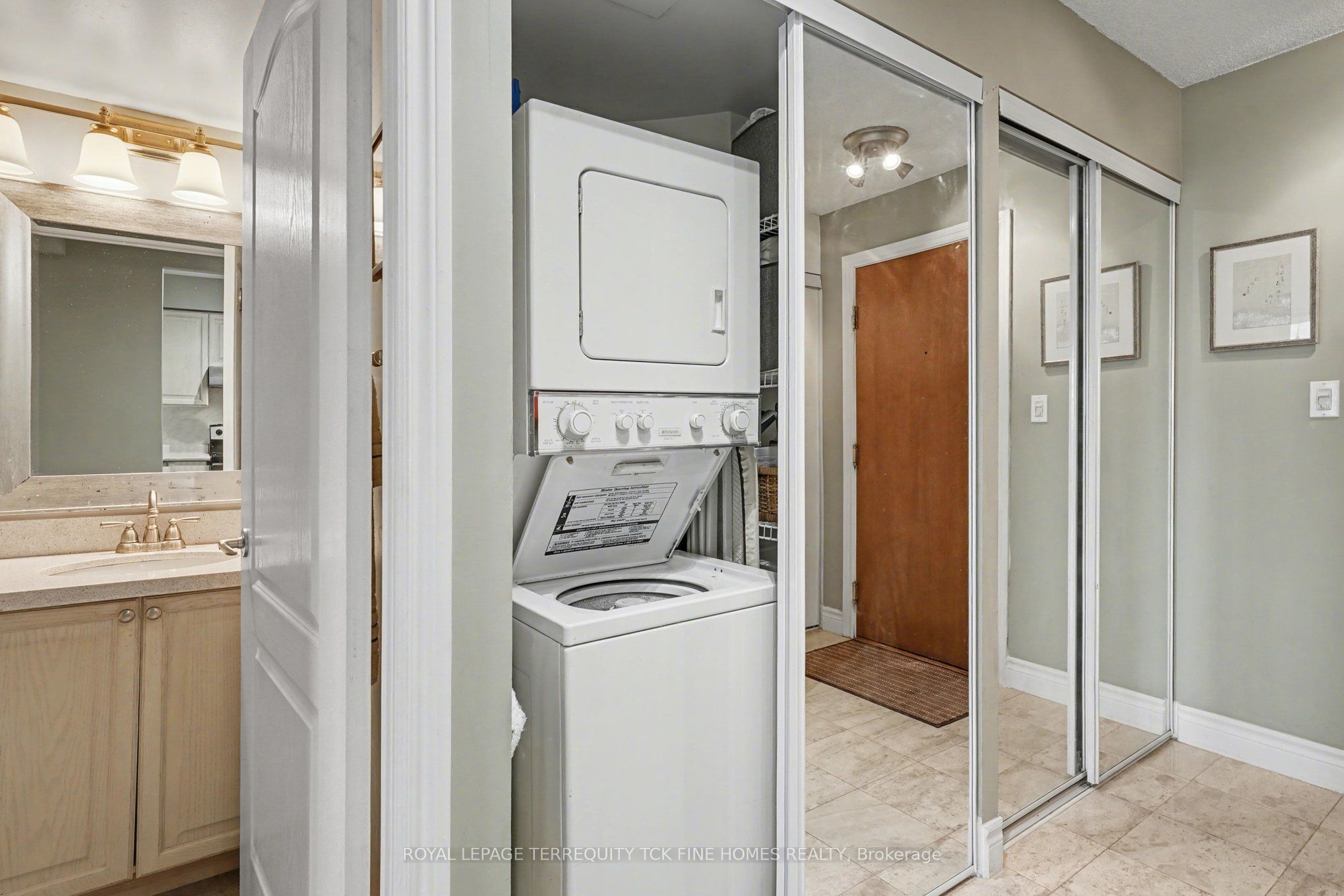 398 Eglinton Avenue E 1009 Property Photo 18