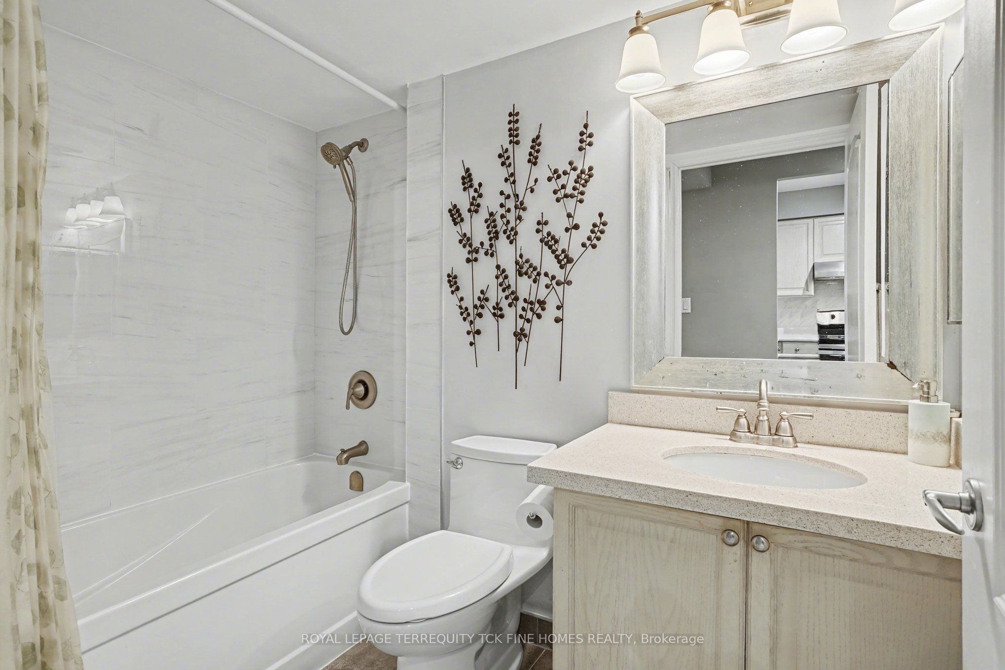 398 Eglinton Avenue E 1009 Property Photo 21