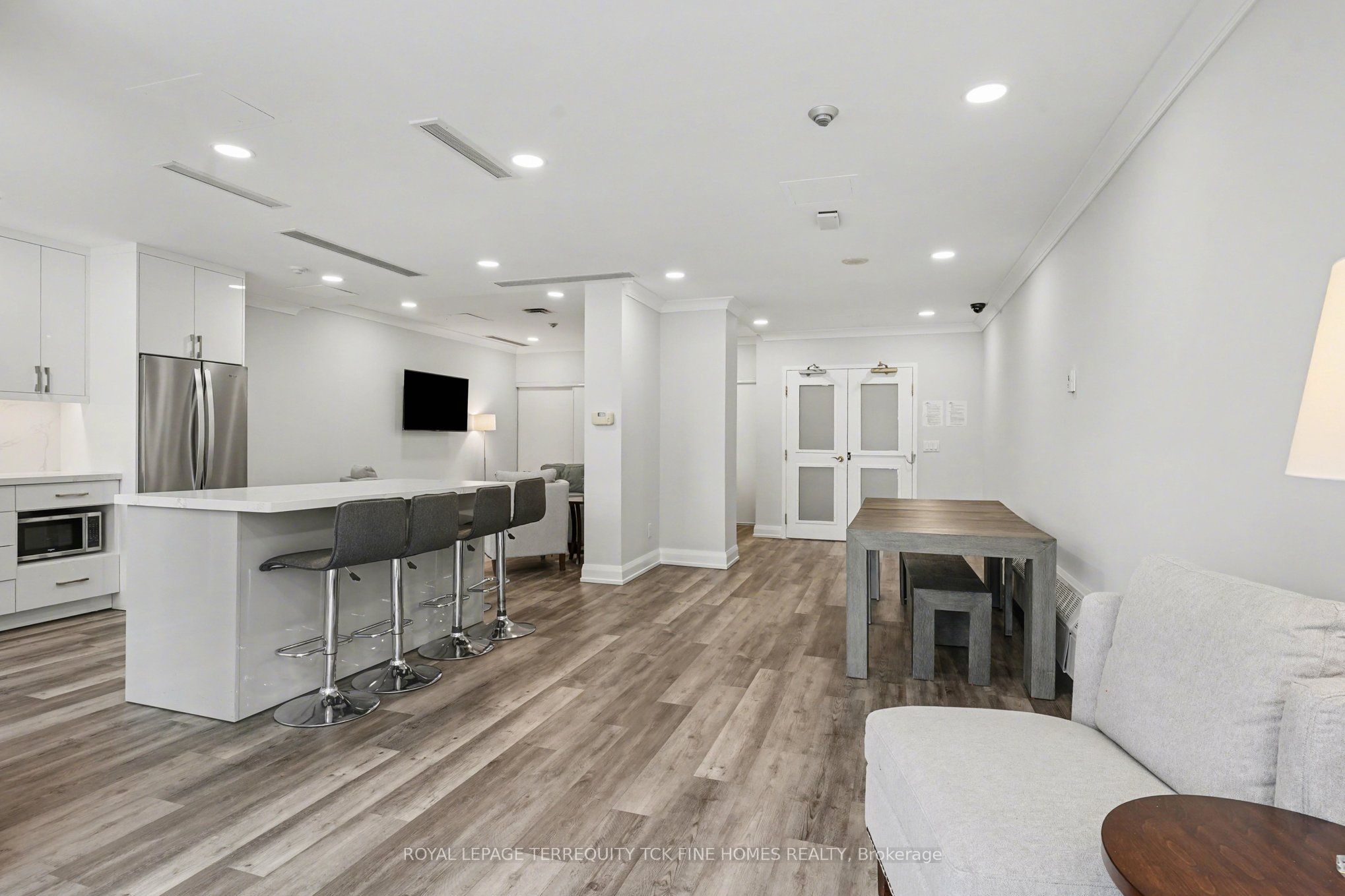398 Eglinton Avenue E 1009 Property Photo 31