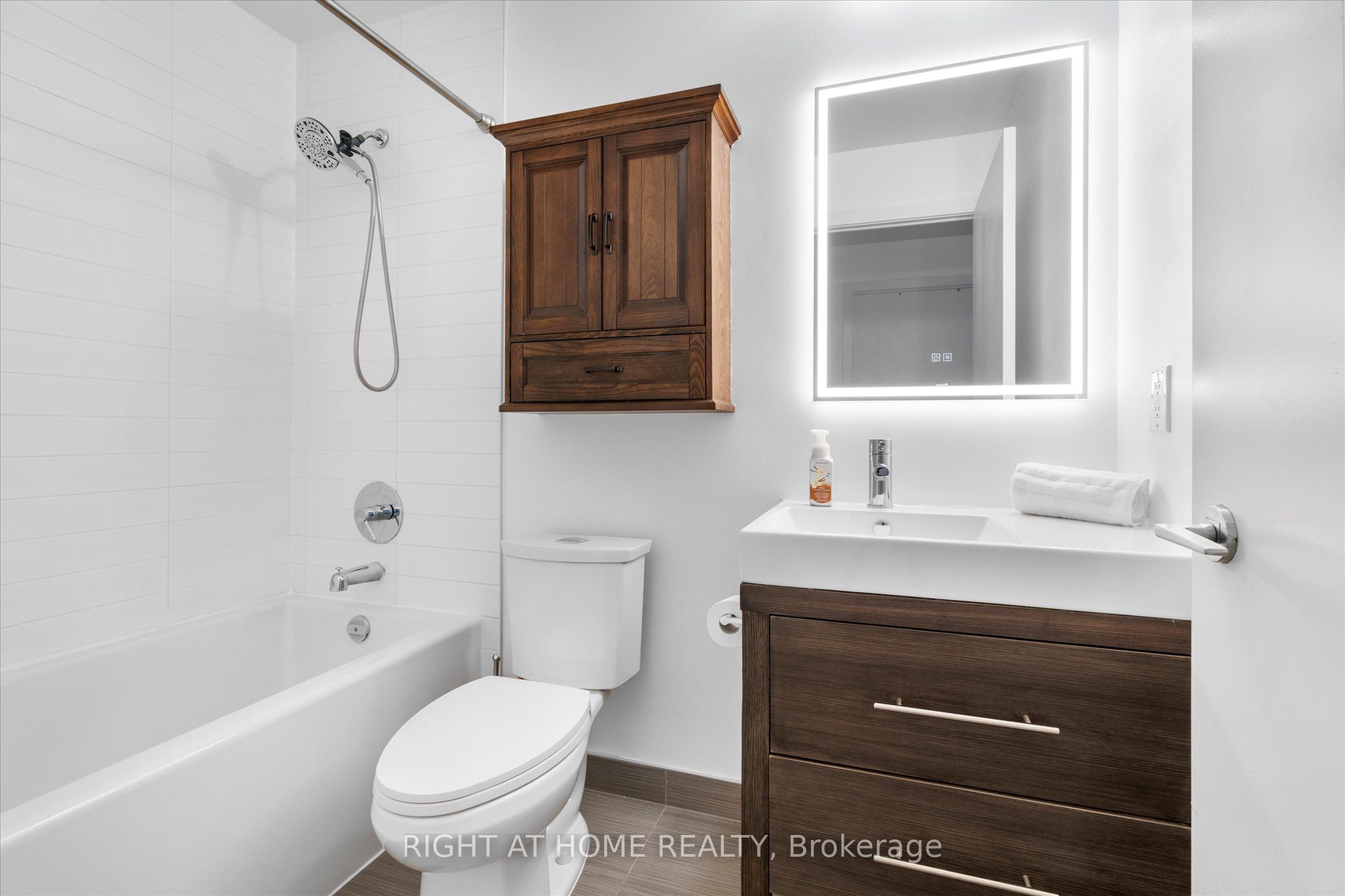 70 Forest Manor Road 217 Property Photo 14