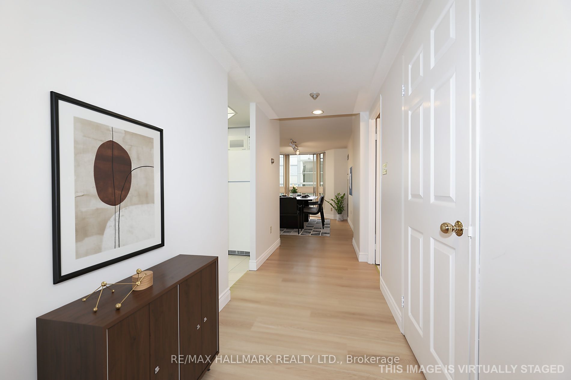 10 Kenneth Avenue 1704 Property Photo 7