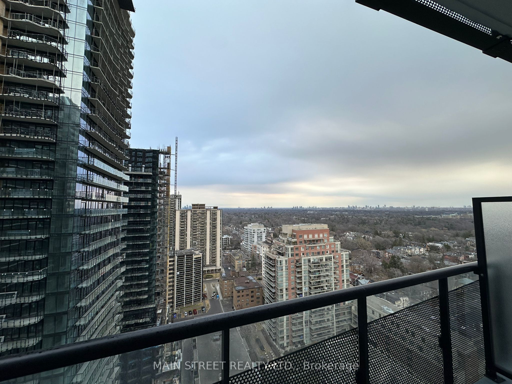 117 Broadway Avenue 2207 Property Photo 14