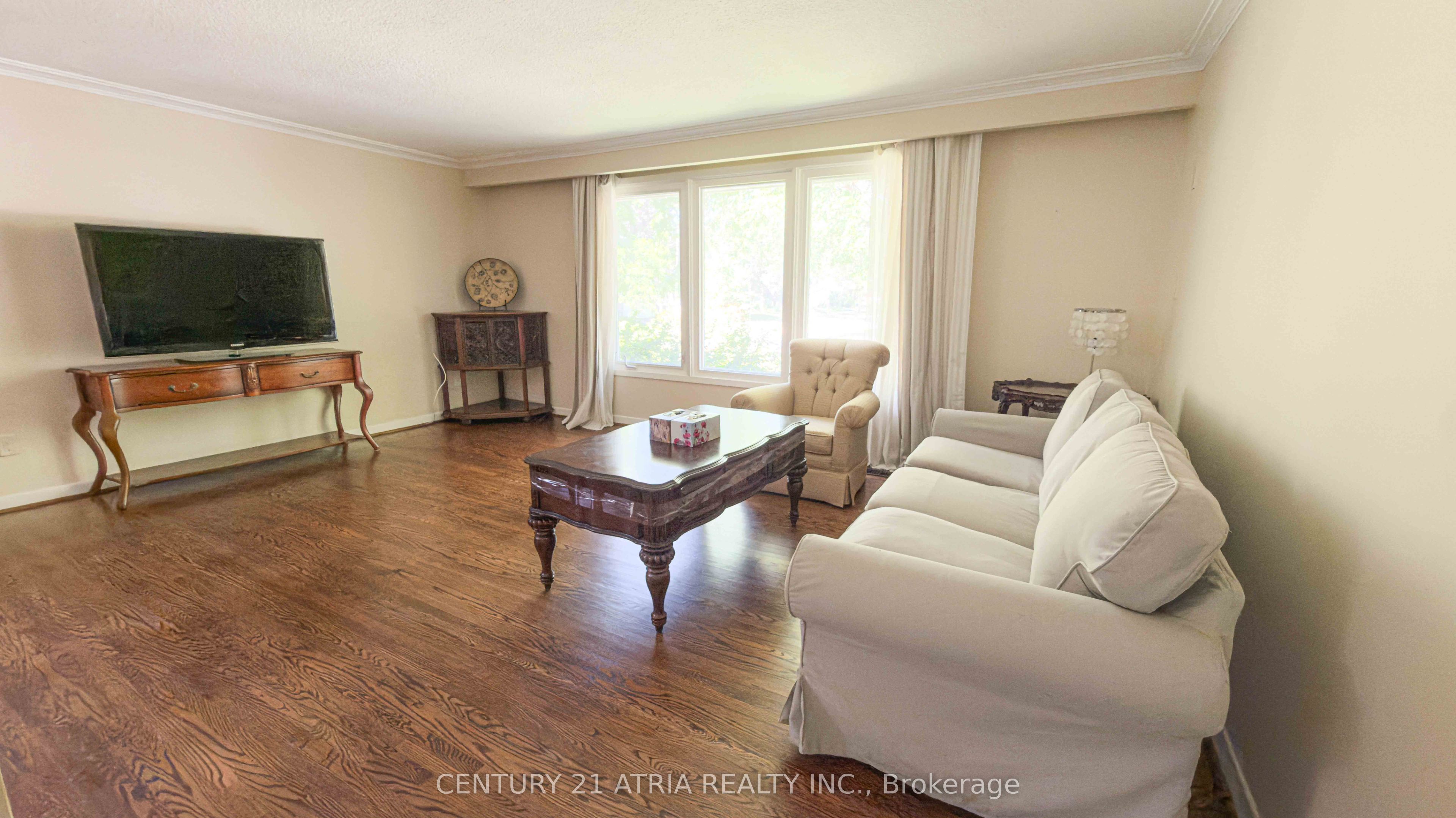 11 Danville Drive Property Photo 7