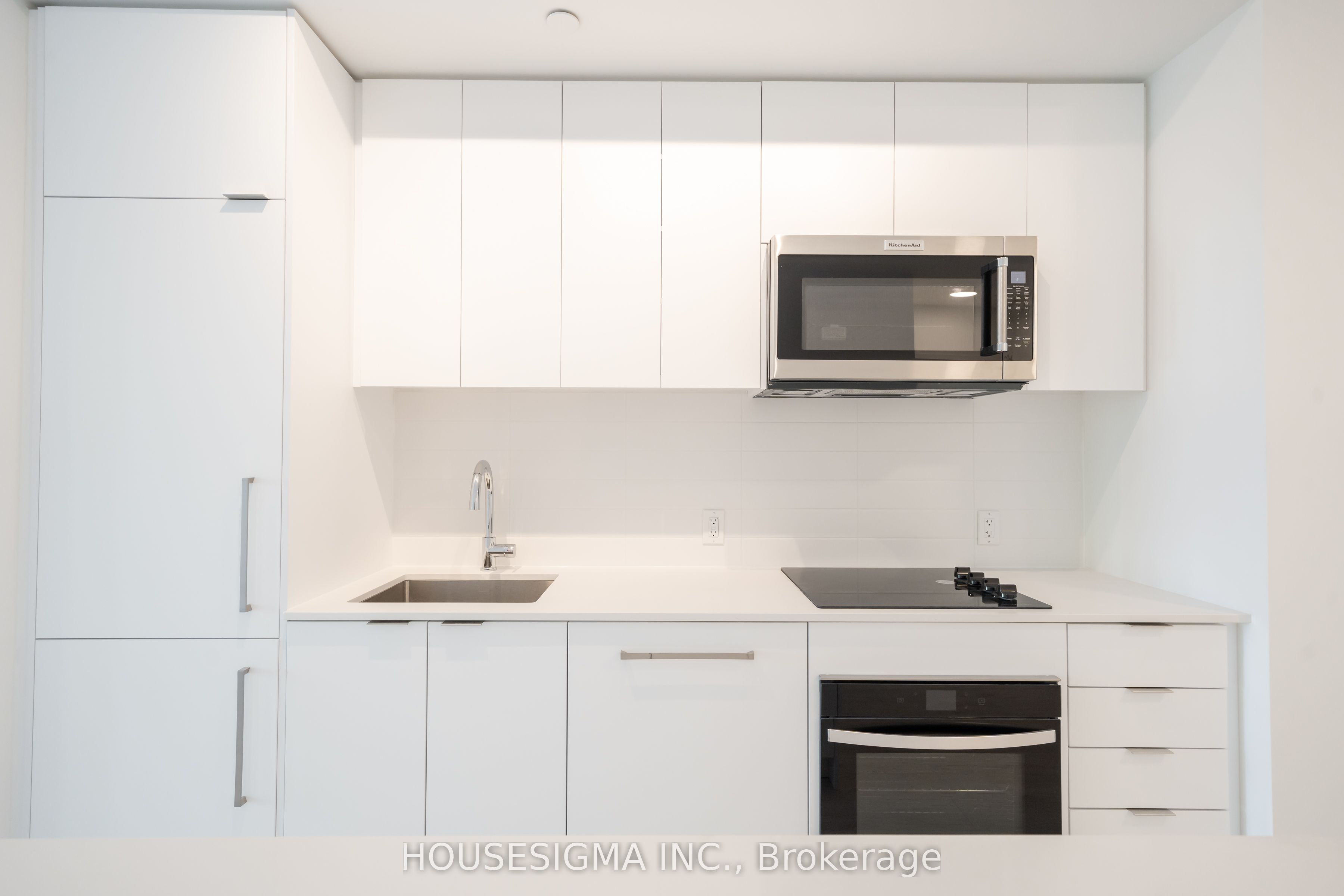 181 Sheppard Avenue E 703 Property Photo 7