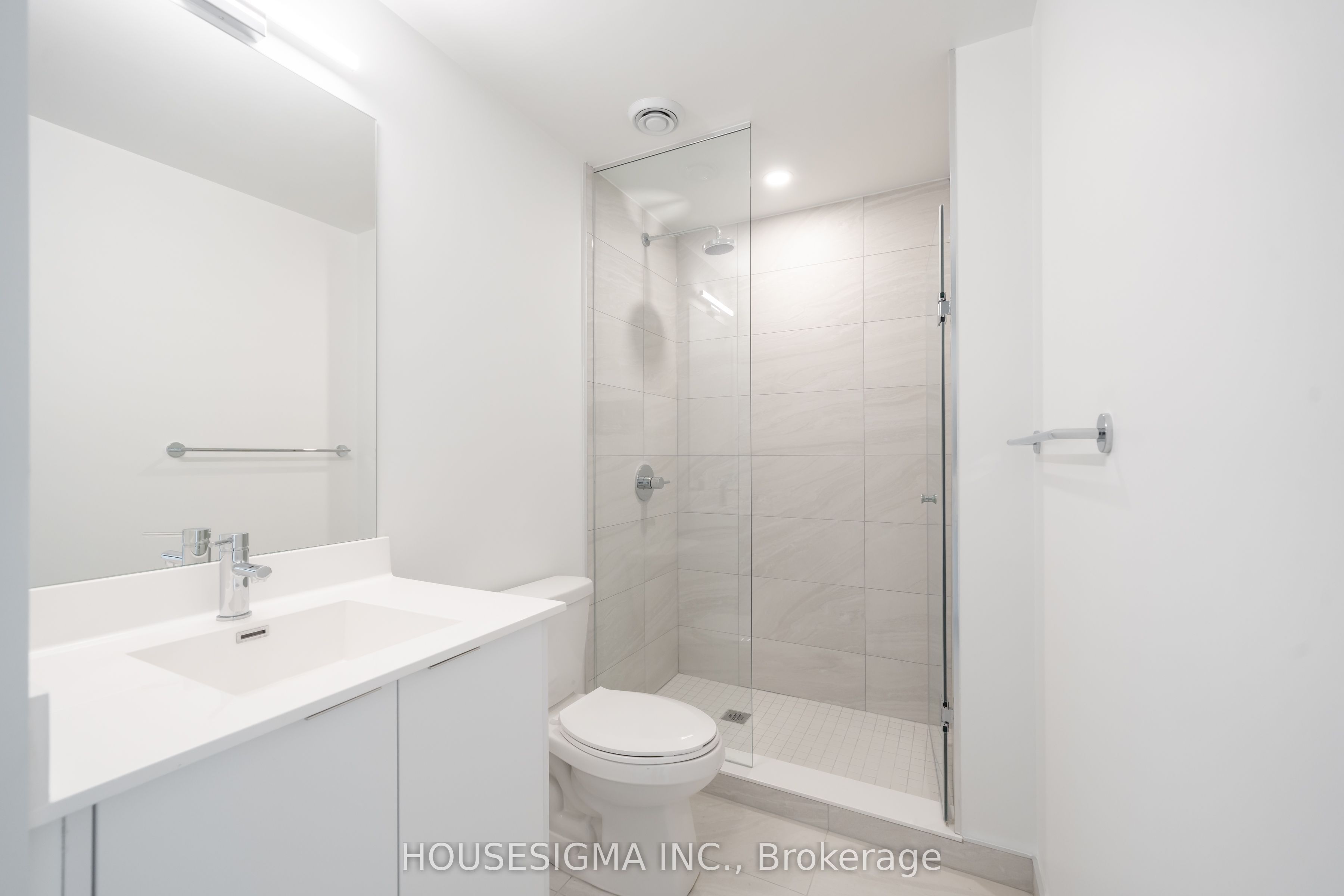 181 Sheppard Avenue E 703 Property Photo 14