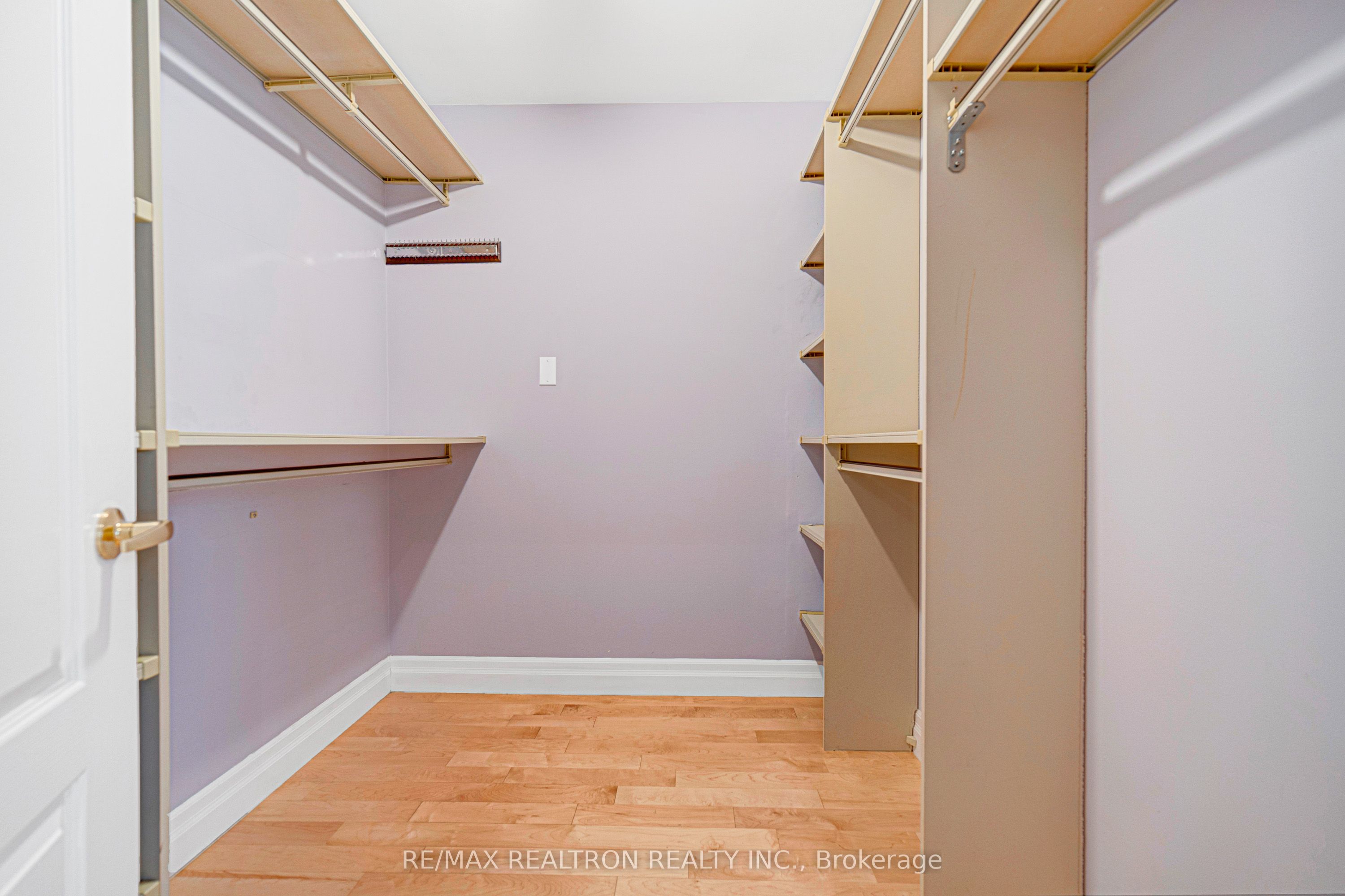 25 Vernham Court Property Photo 29