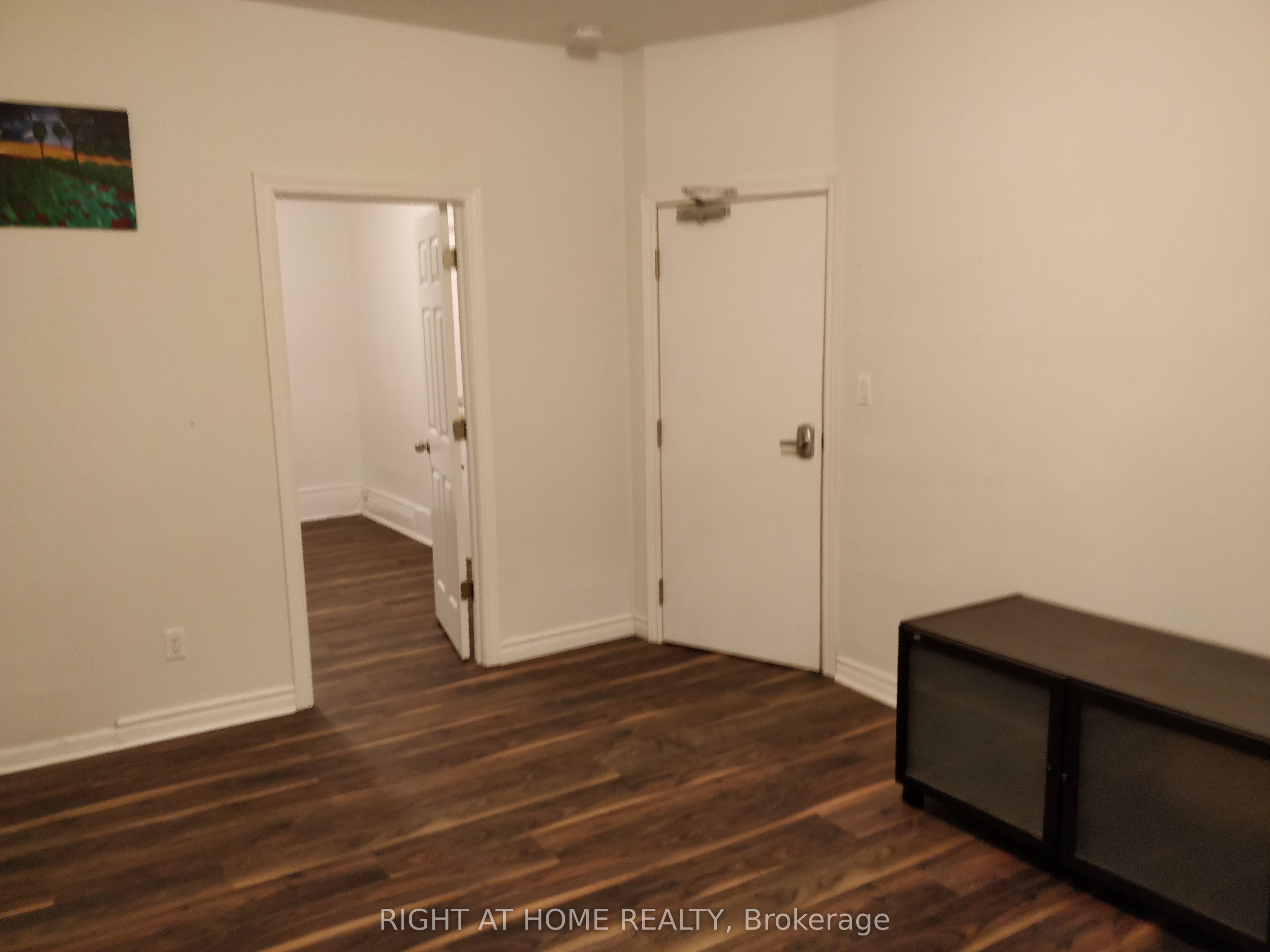 715 Ossington Avenue 1 Property Photo 7