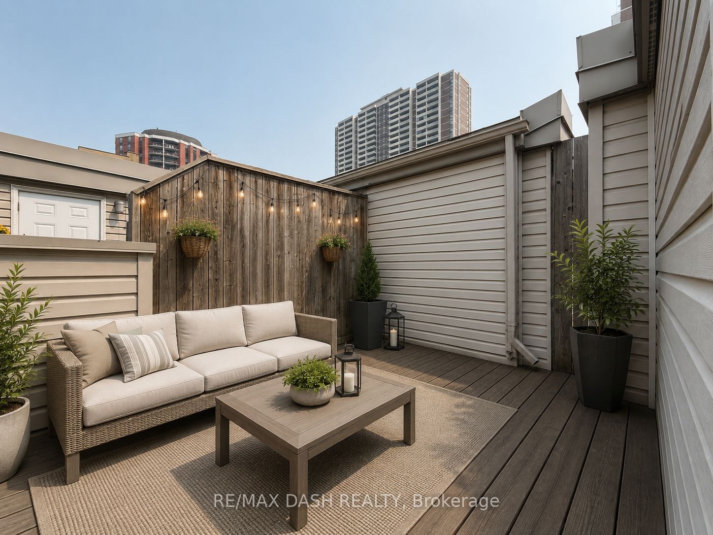 415 Jarvis Street 342 Property Photo 3