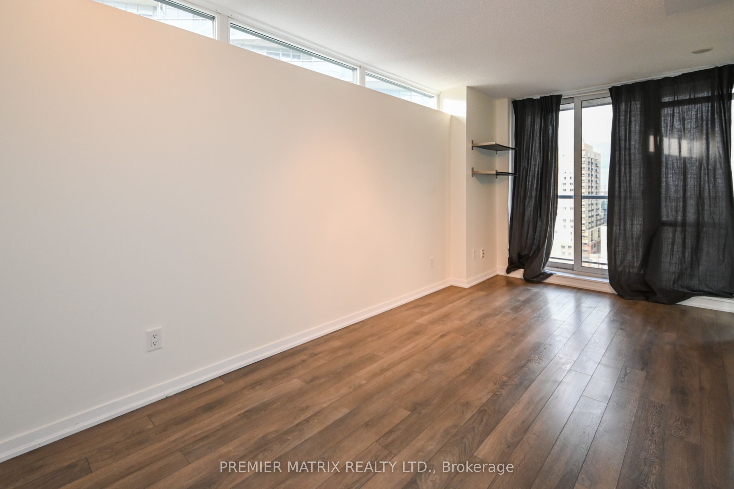 20 Joe Shuster Way 1302 Property Photo 17