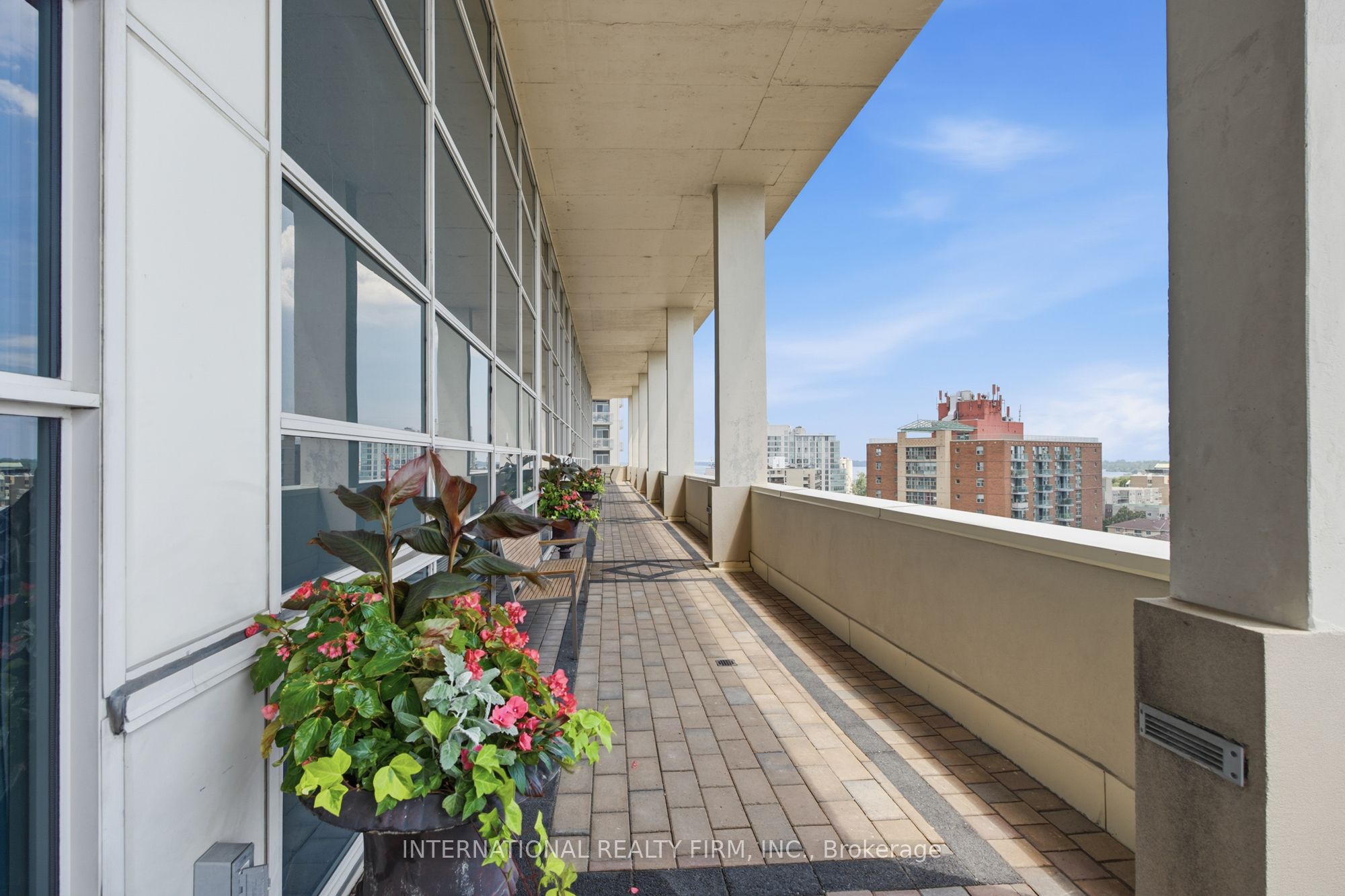 628 Fleet Street 711 Property Photo 45