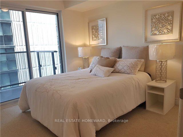 28 Ted Rogers Way 1410 Property Photo 7