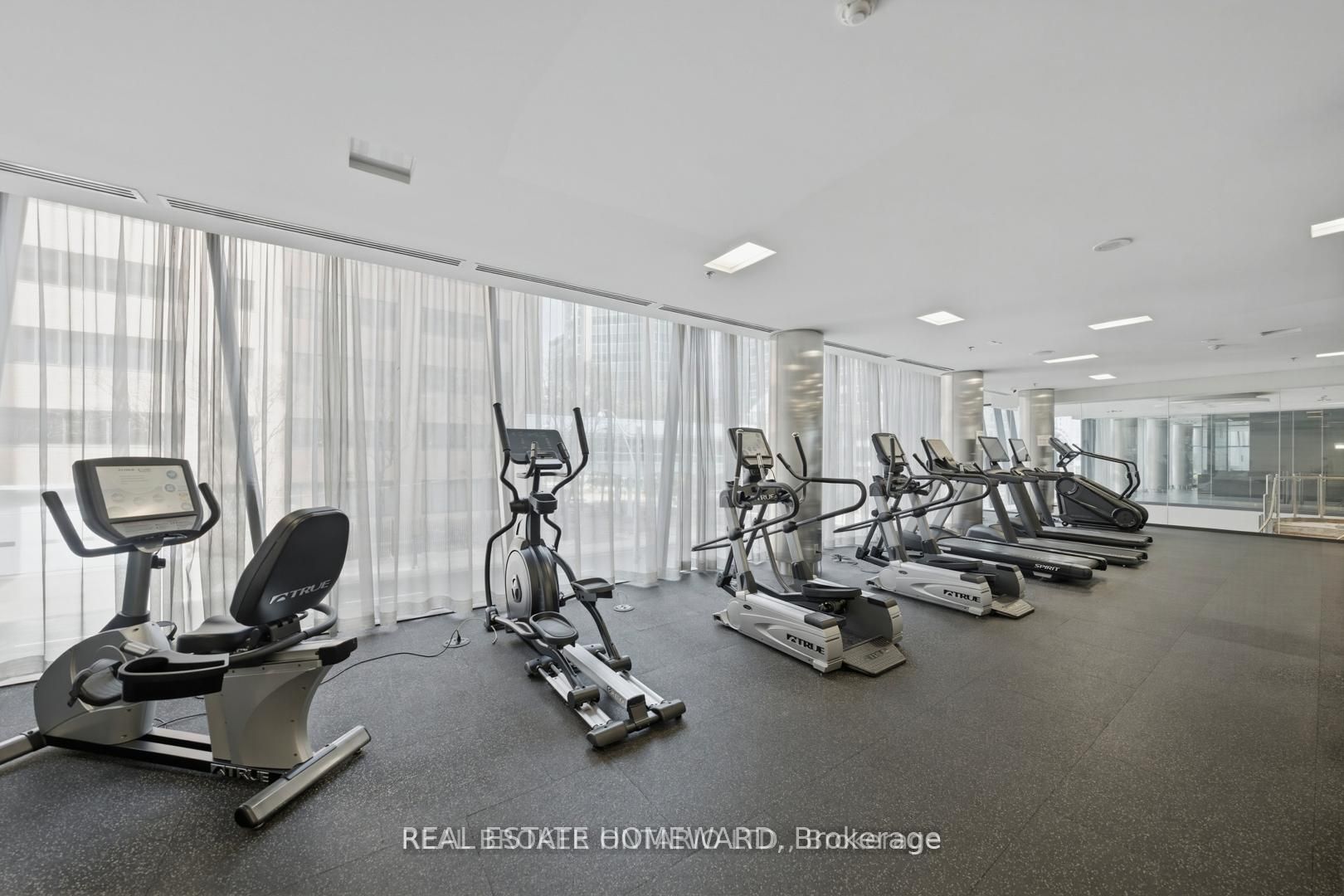 28 Ted Rogers Way 1410 Property Photo 23