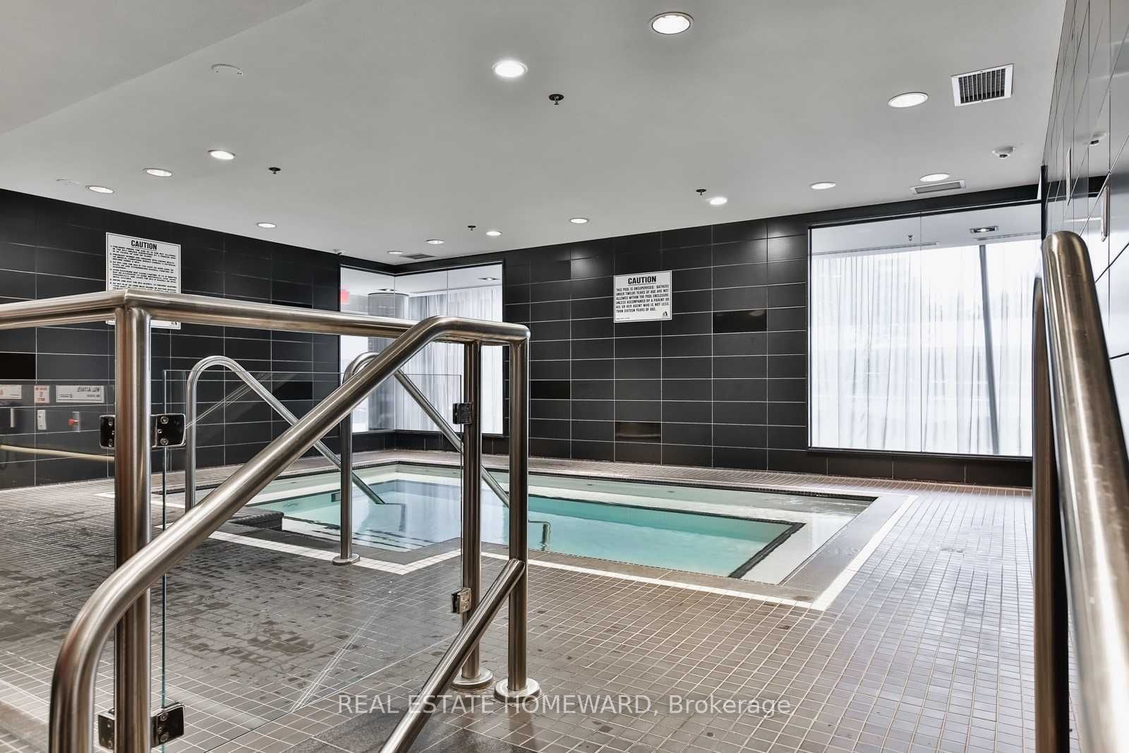28 Ted Rogers Way 1410 Property Photo 24
