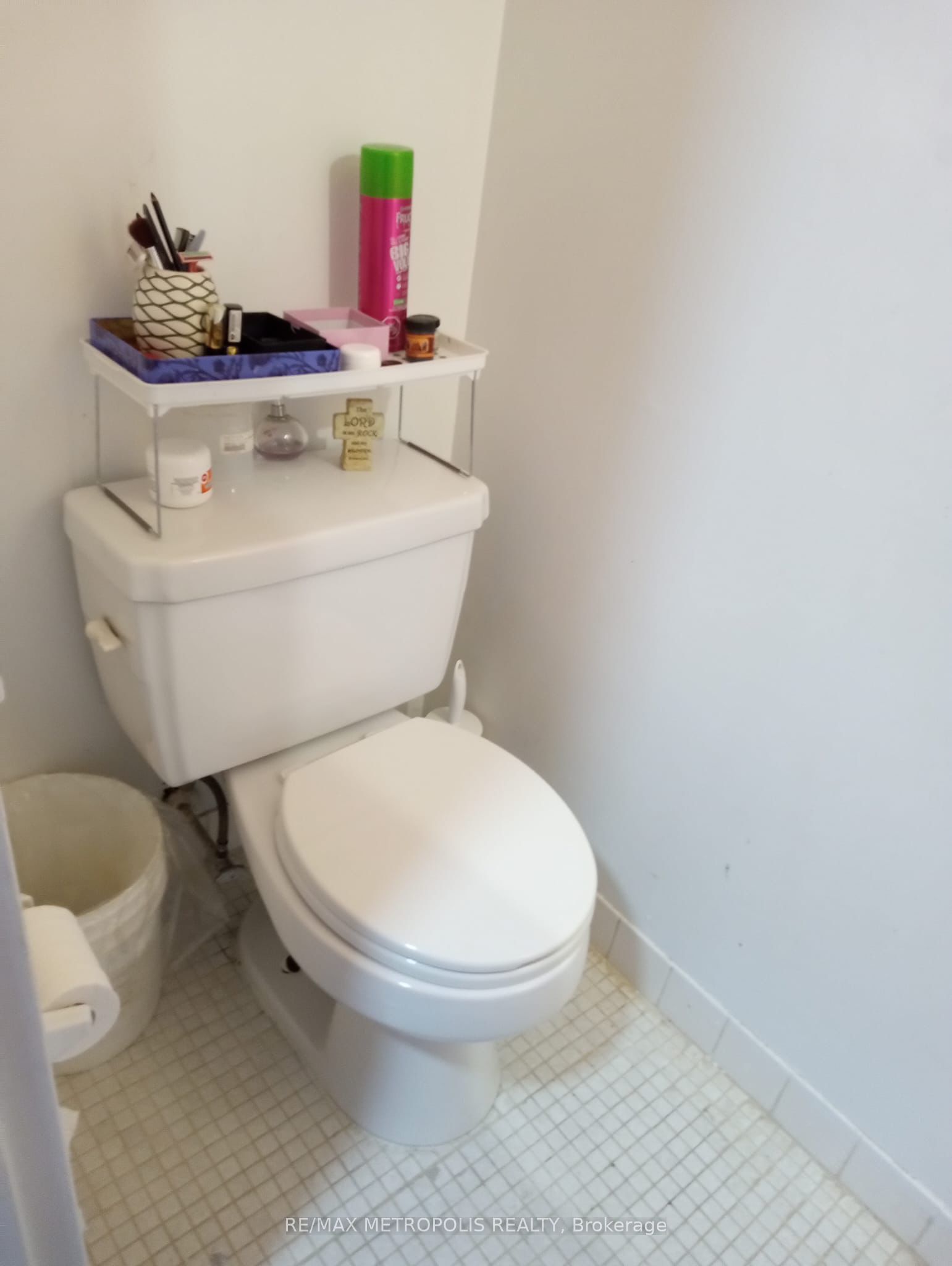 25 Sunrise Avenue 202 Property Photo 5