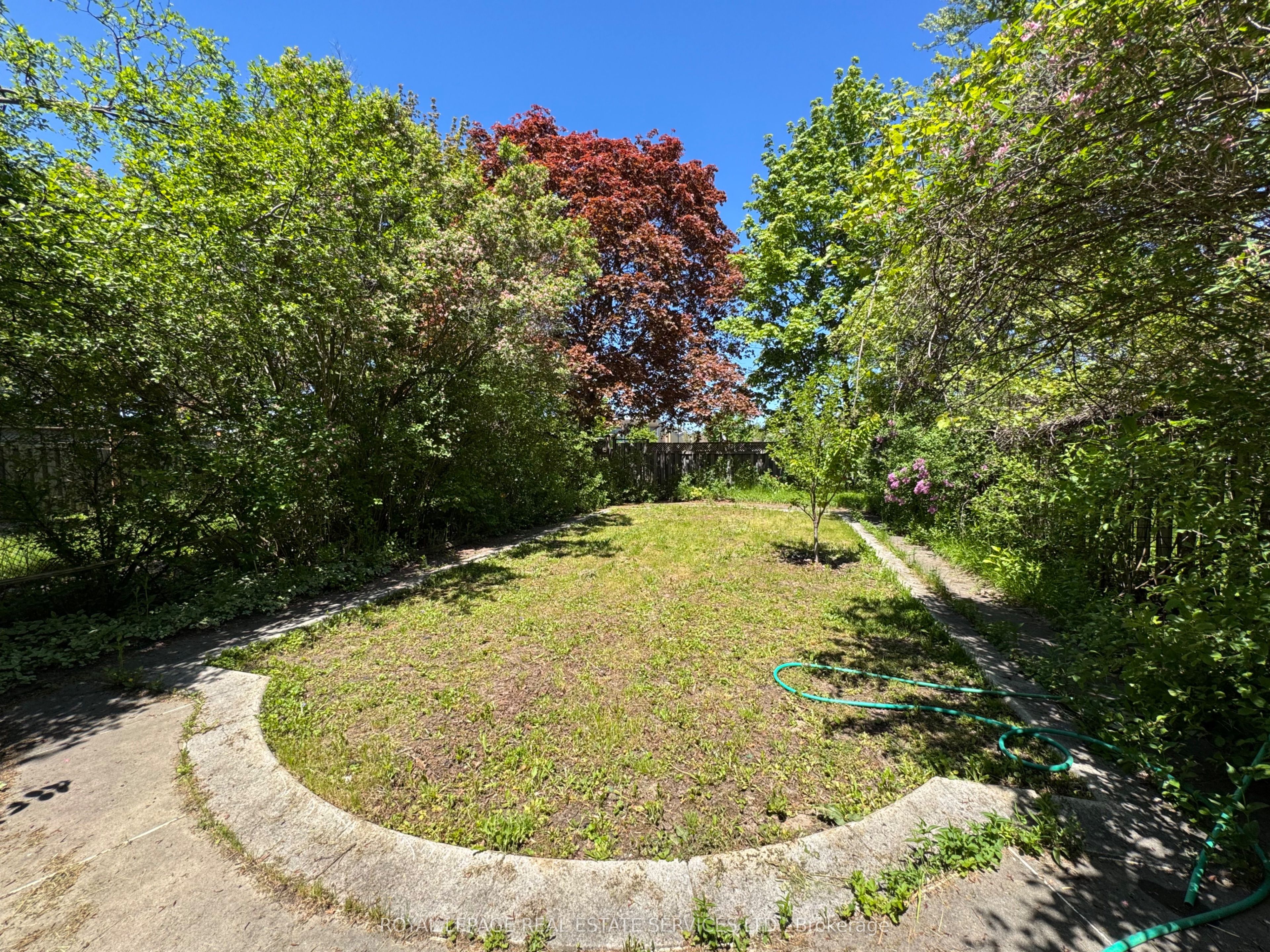 134 Angus Drive Property Photo 11