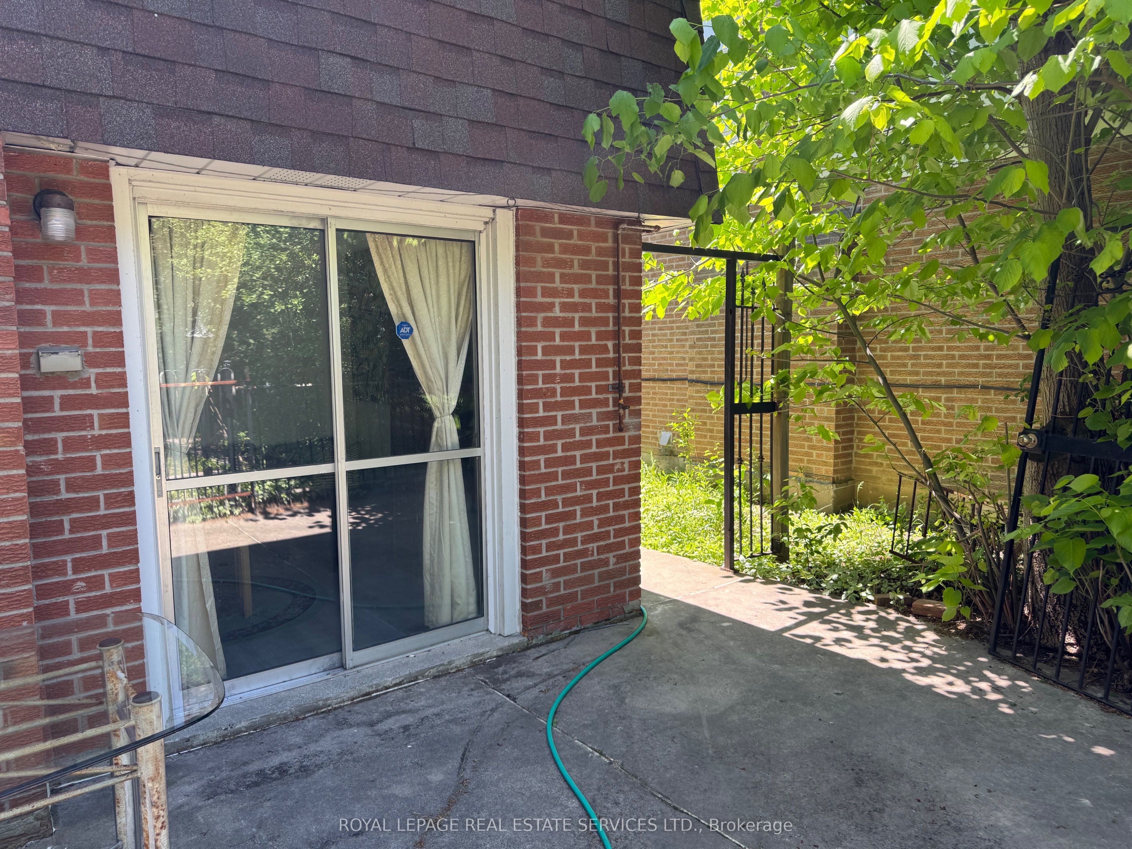 134 Angus Drive Property Photo 12