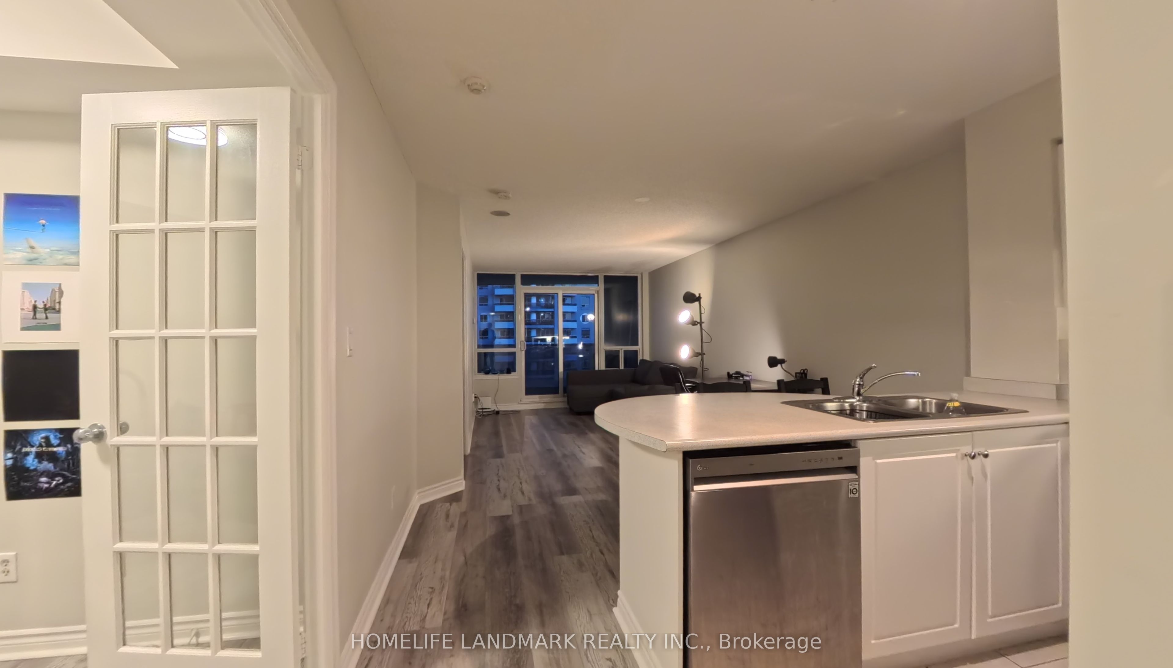 2 Rean Dr Drive 710 Property Photo 1