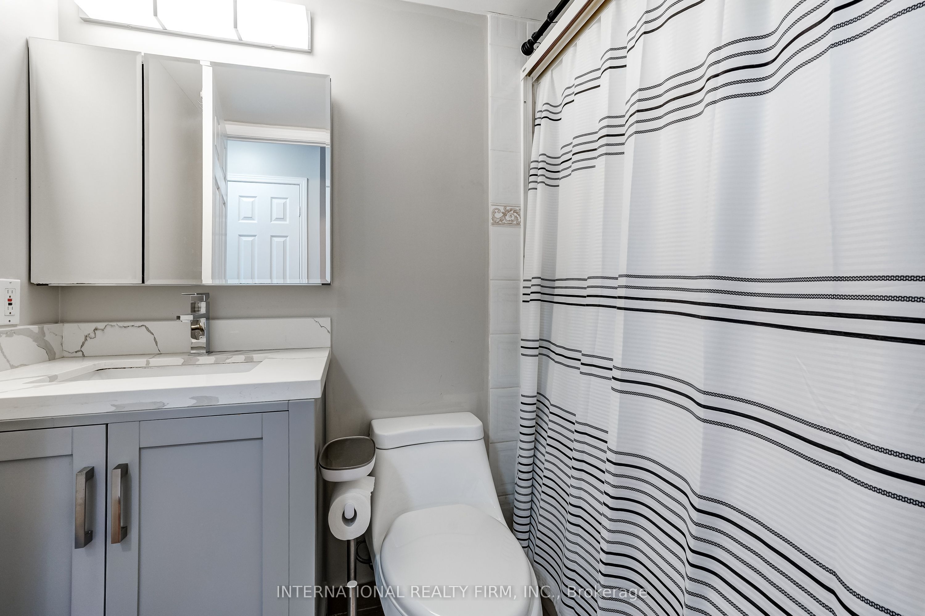 8 Hillcrest Avenue 906 Property Photo 9