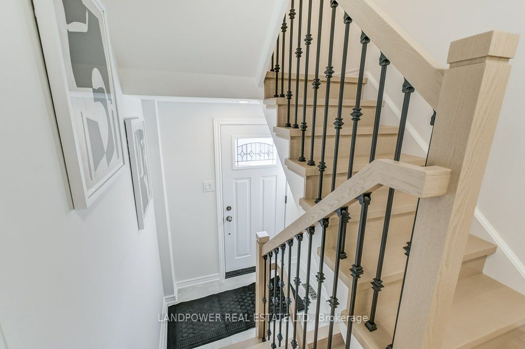 10 Brassbell Mill Way Property Photo 6