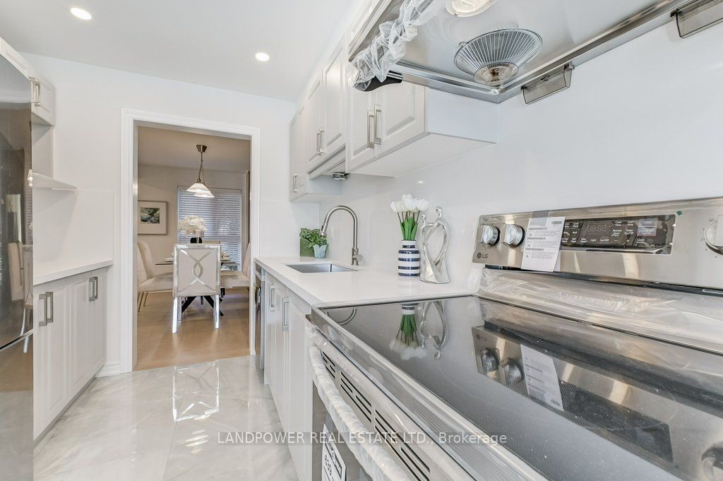 10 Brassbell Mill Way Property Photo 13