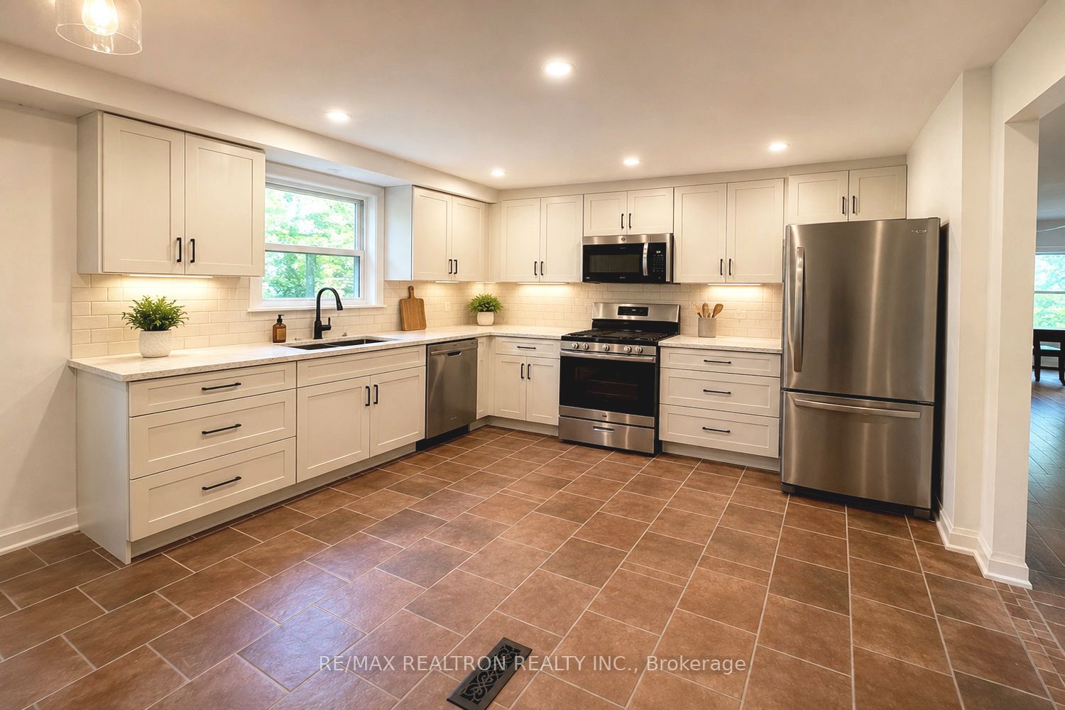 20 Redwing Place Property Photo 19