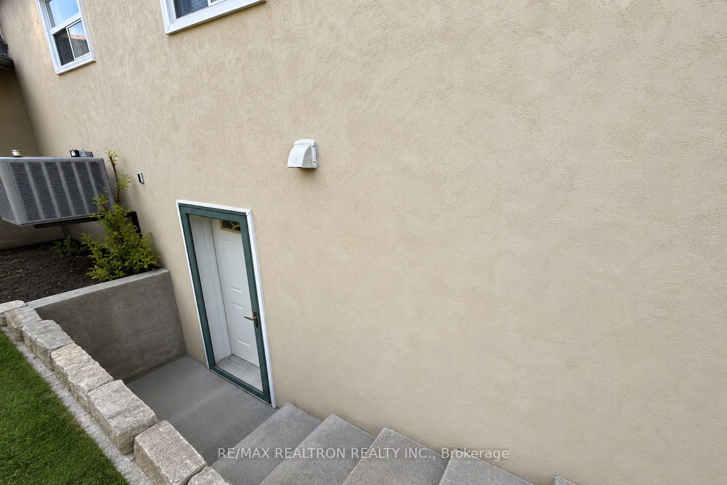 20 Redwing Place Property Photo 24