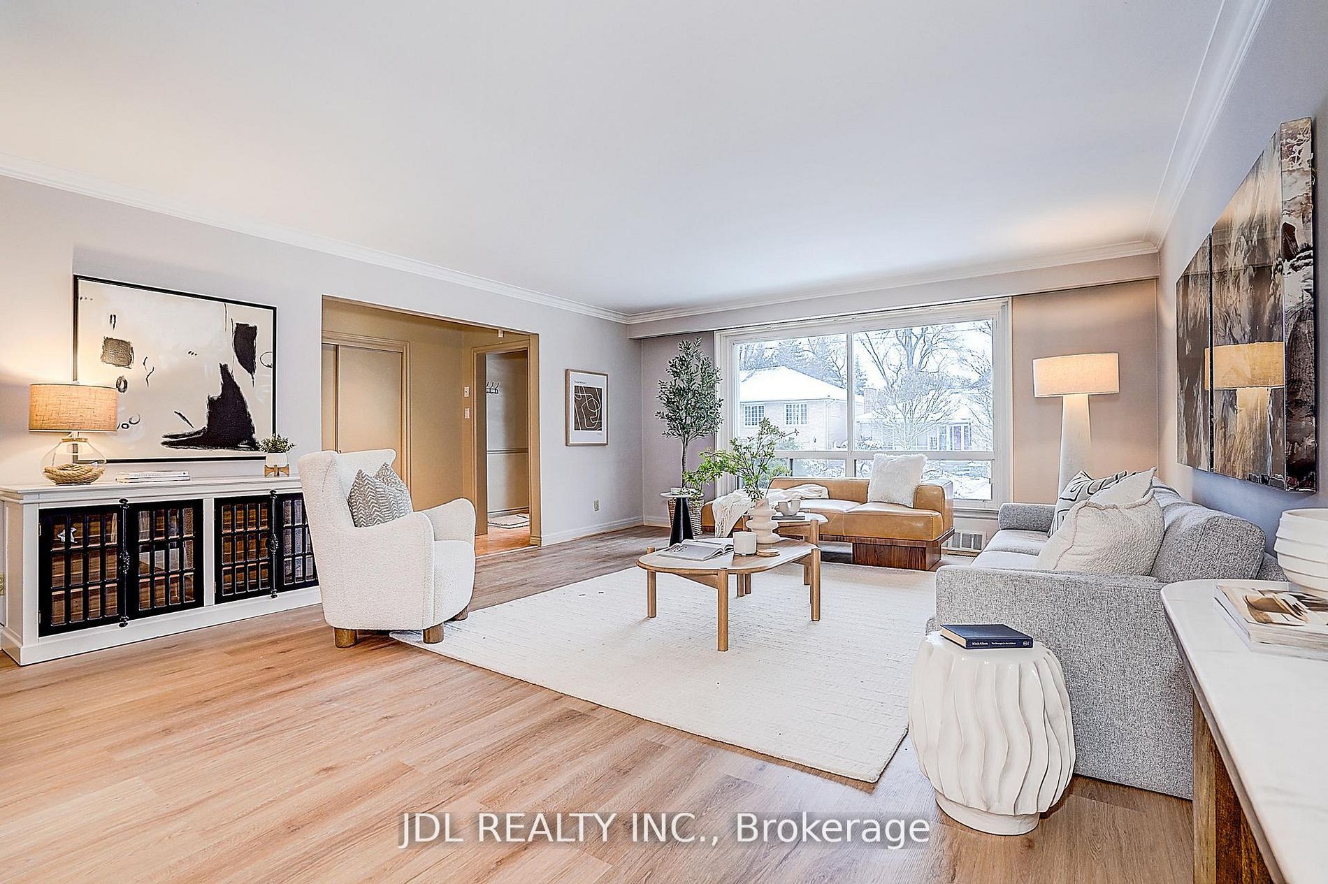 87 Munro Boulevard Property Photo 6
