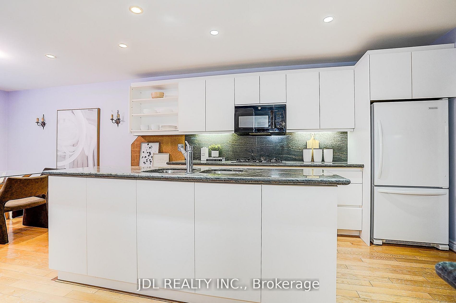87 Munro Boulevard Property Photo 11