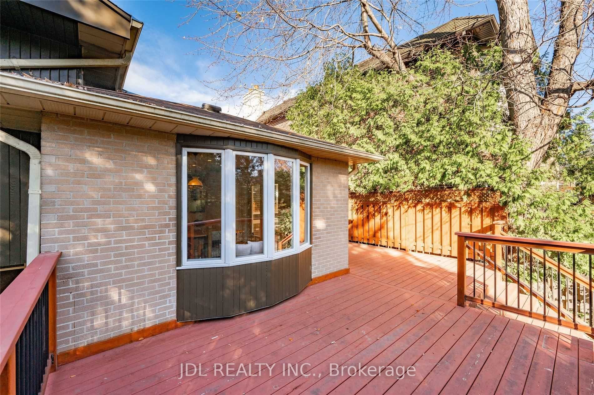 87 Munro Boulevard Property Photo 16