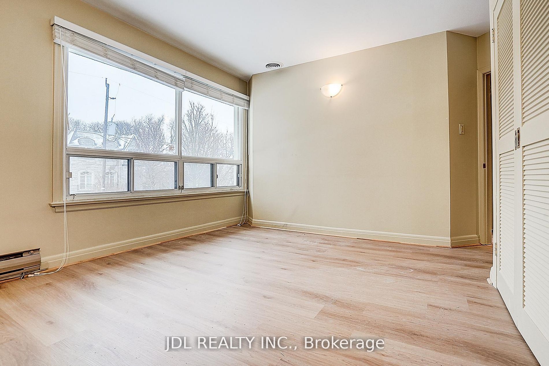 87 Munro Boulevard Property Photo 25