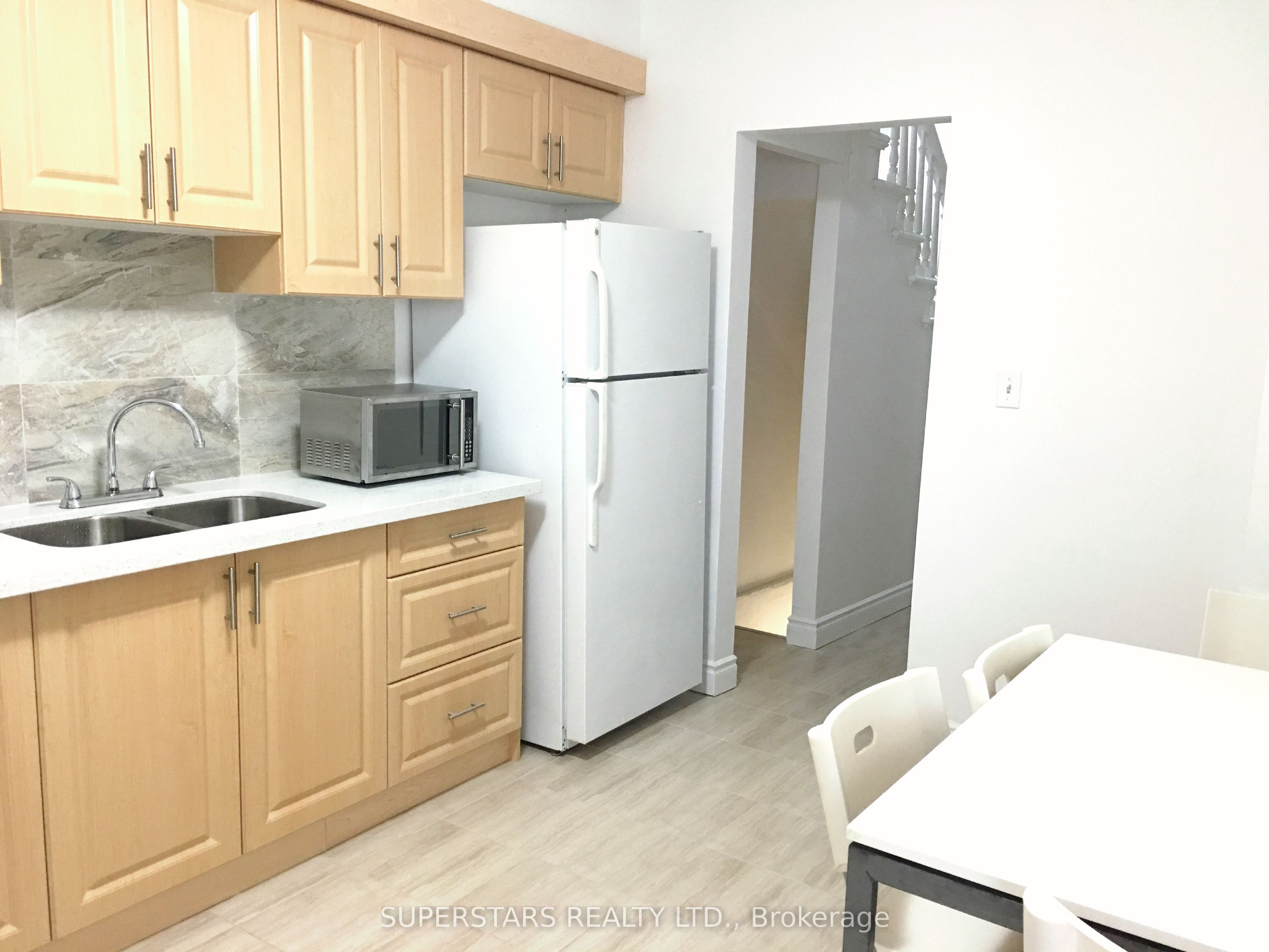 46 Sullivan Street Property Photo 3