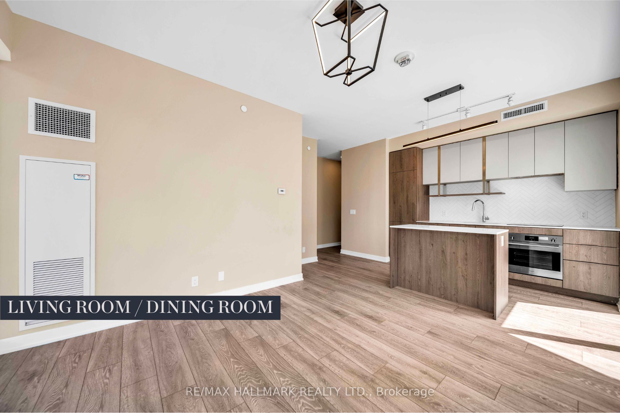 15 Holmes Avenue 702 Property Photo 14