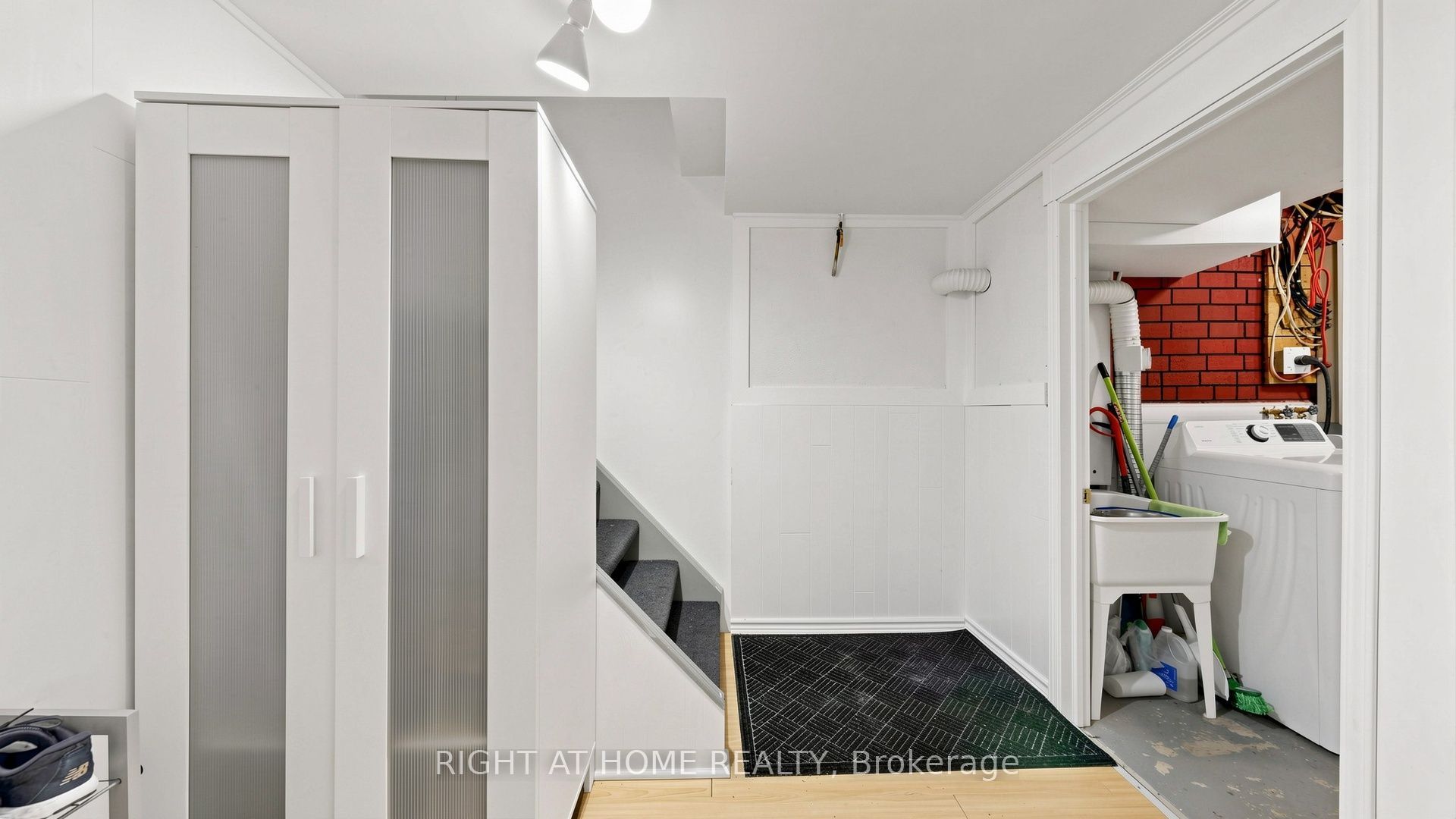 76 Fenside Drive Property Photo 26