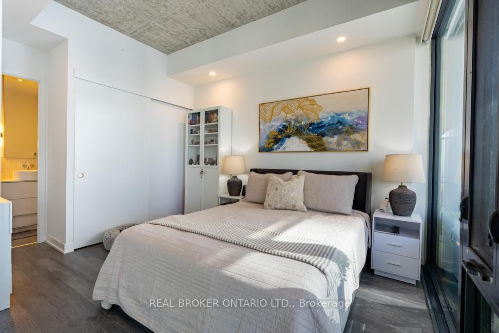 185 Roehampton Avenue S 1601 Property Photo 12