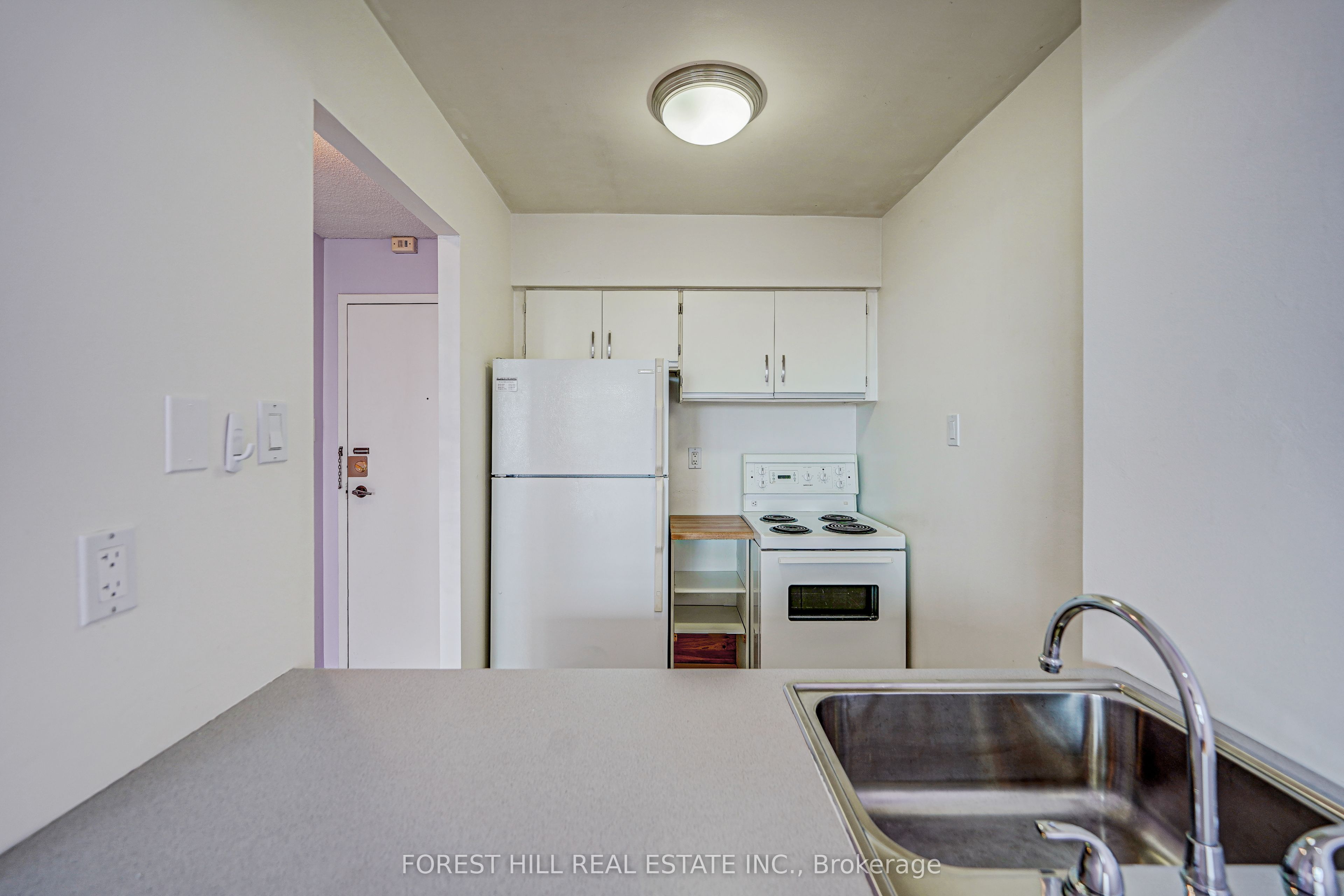 60 St. Patrick Street 728 Property Photo 7