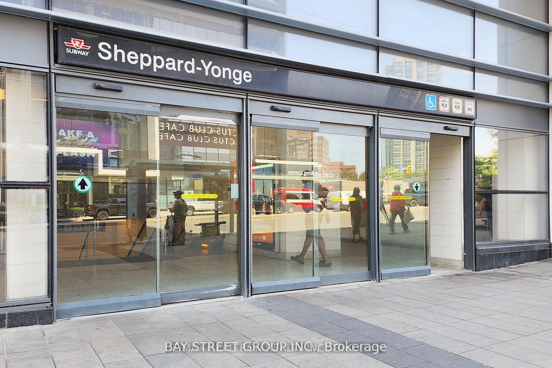 5 Sheppard Avenue E 4218 Property Photo 4