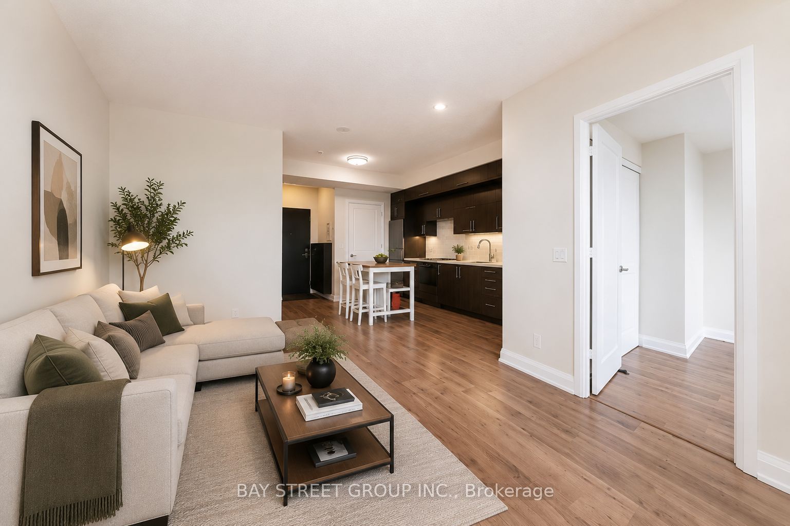 5 Sheppard Avenue E 4218 Property Photo 14